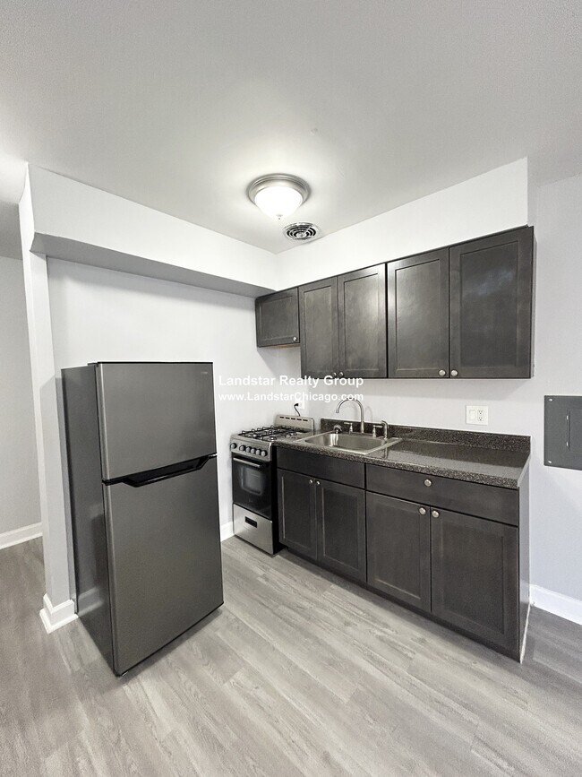 Photo - 1040 W Hollywood Ave Unit 520