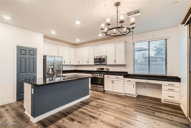 Photo - 1009 Bluebell Brook St