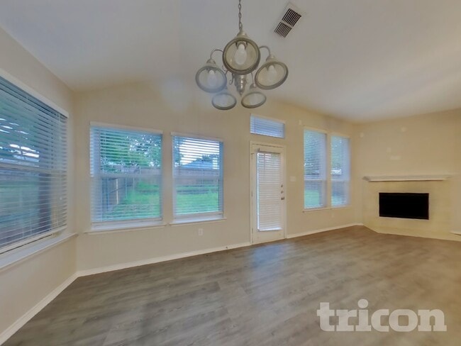 Photo - 7260 Specklebelly Ln