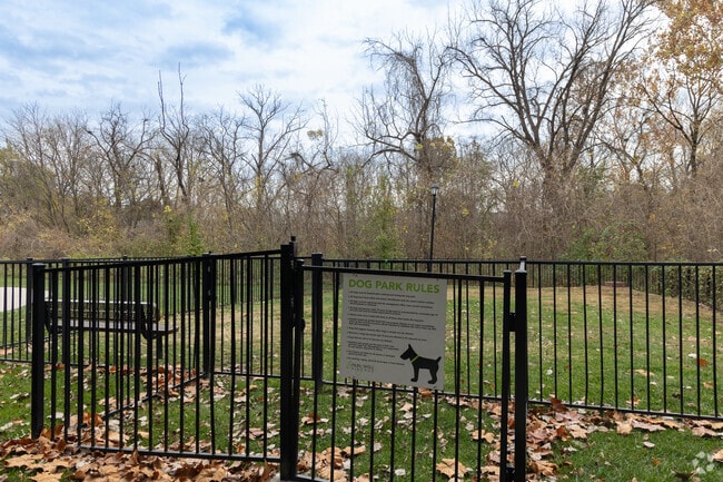 Área de juegos para mascotas/parque para perros - Springwell Village