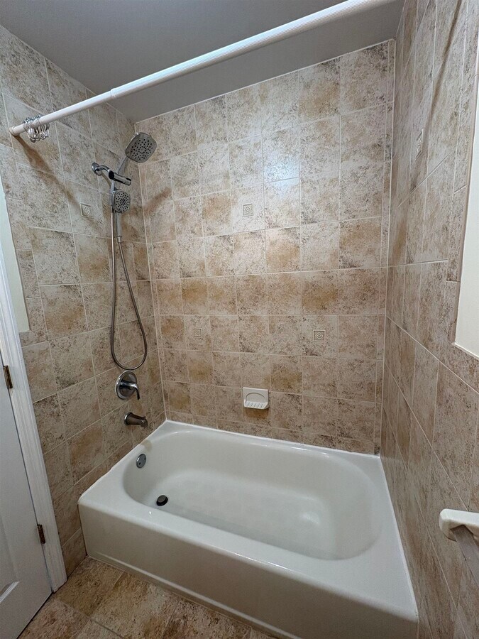 Photo - 37 Reservoir Ave Unit 2