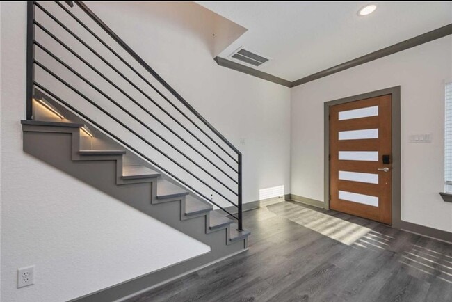 Photo - 8018 Attwater St Unidad B
