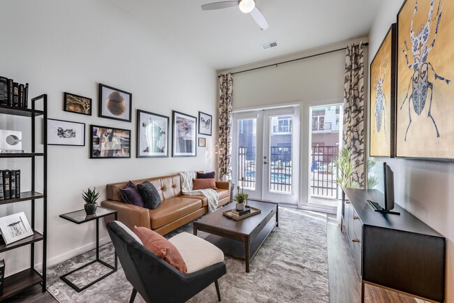 ArtDistrict_interior_livingroom (2) - AMLI Art District