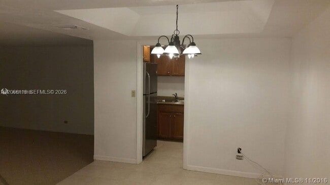 Photo - 3670 Inverrary Dr Unidad 1U