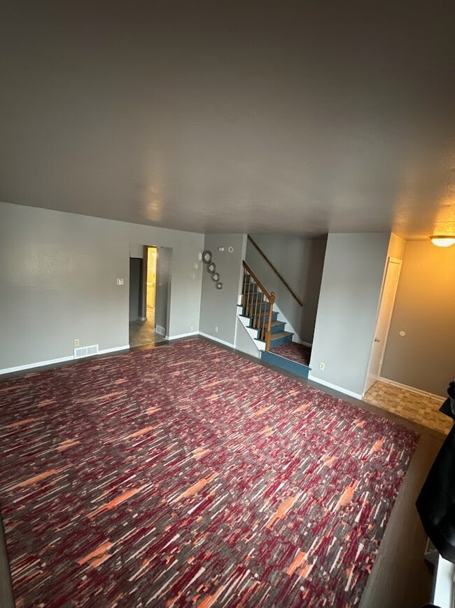 Sala de estar - 10627 W Wabash Ave