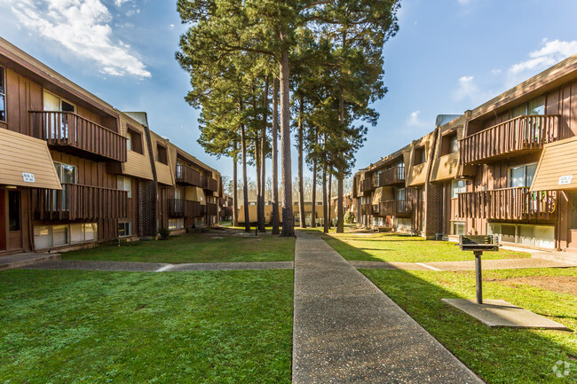 Pine Garden - Pine Garden Apartments