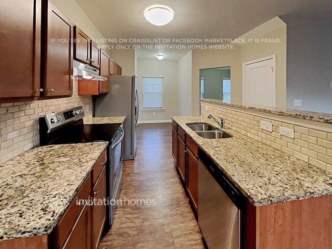 Photo - 3095 Franklin St