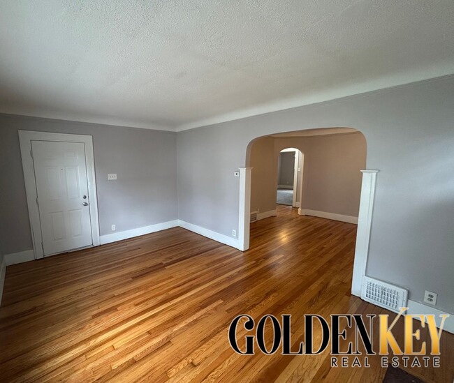 Photo - 15745 Cherrylawn St Apartment Unit 15745 Cherrylawn Dr Upper