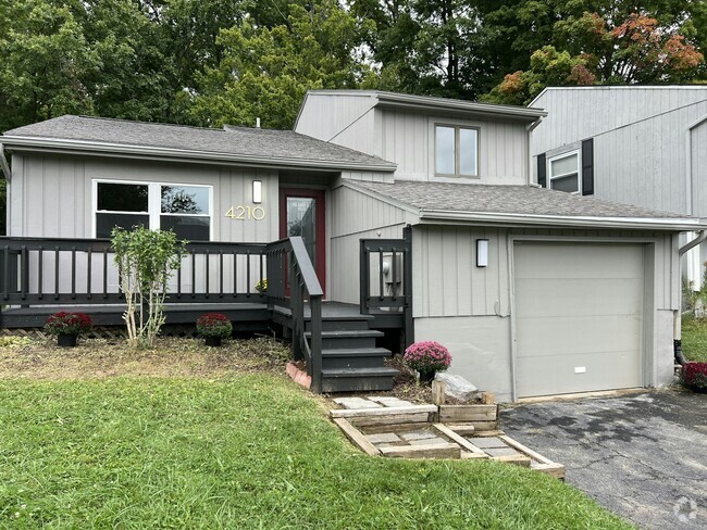 Building Photo - 4210 Burningtree Rd Rental