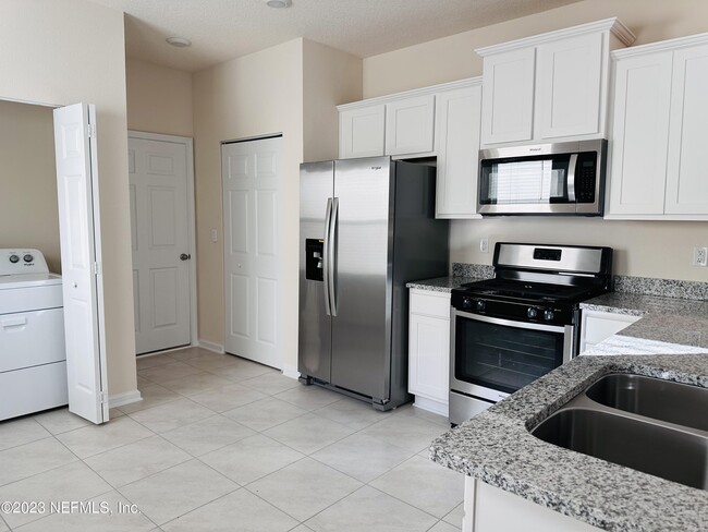 Photo - 112 Barley St