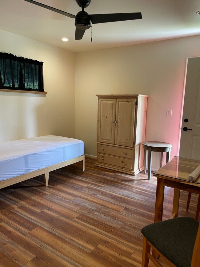 Photo - Private Studio on 5 Acres