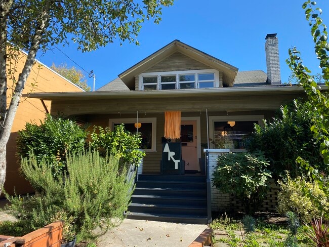 Photo - 3714 N Williams Ave
