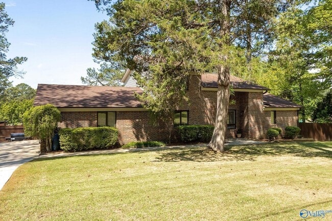 Photo - 4311 Indian Hills Rd SE
