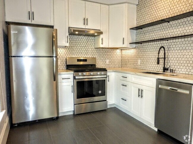 Building Photo - 497 29th St Unit 1 Rental