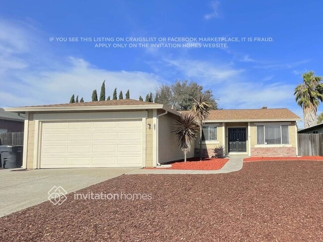 Photo - 76 Chipman Ln