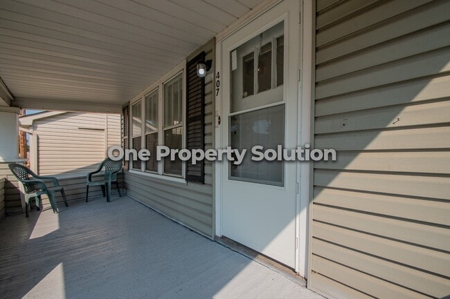 Photo - 407 Kenwood St