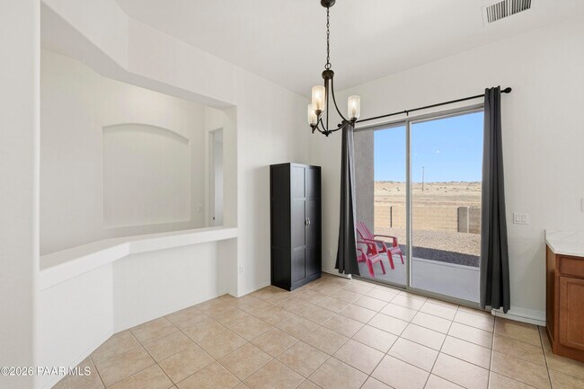 Photo - 5917 N Talbot Dr