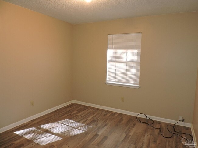 Photo - 5099 Yacht Harbor Cir