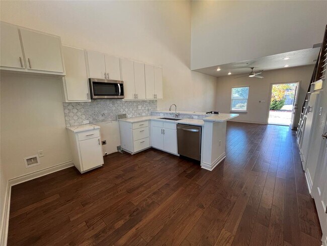 Photo - 2105 Tiger Trail Unidad 602