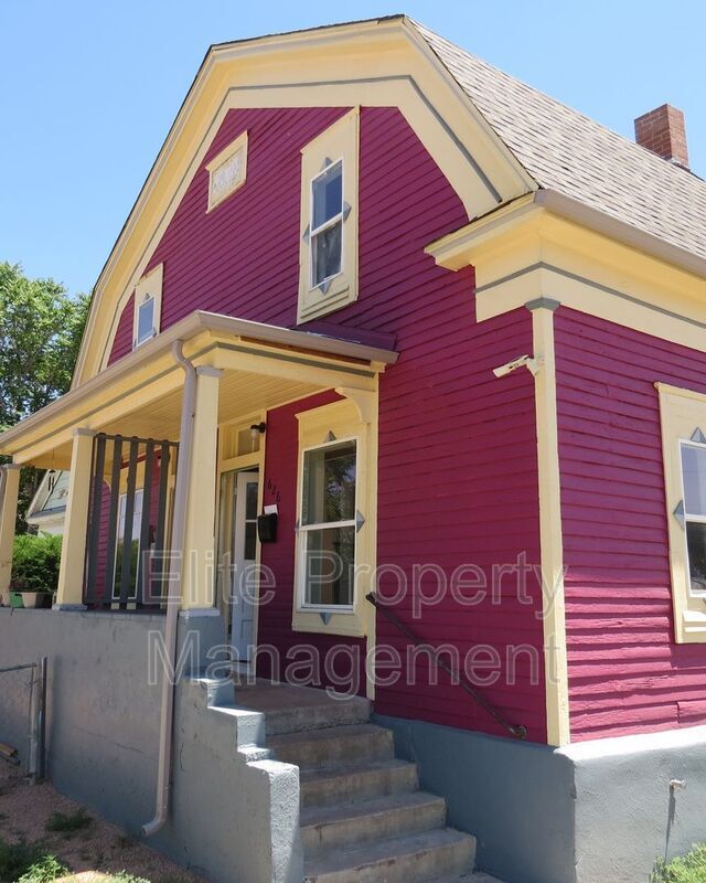 Photo - 626 W 11th St