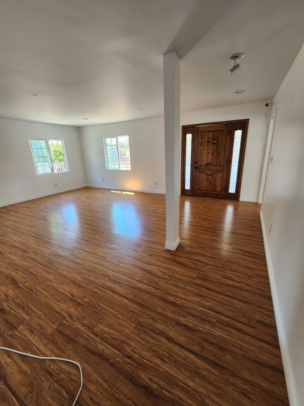 Photo - 1459 W 102nd St