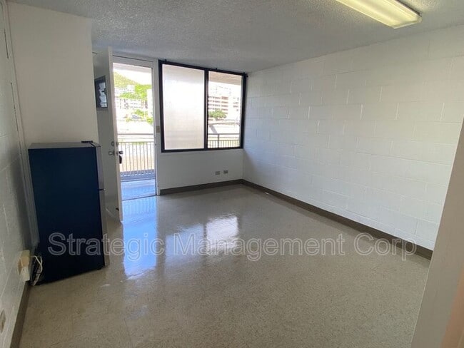 Photo - 1301 Lusitana St Apartment