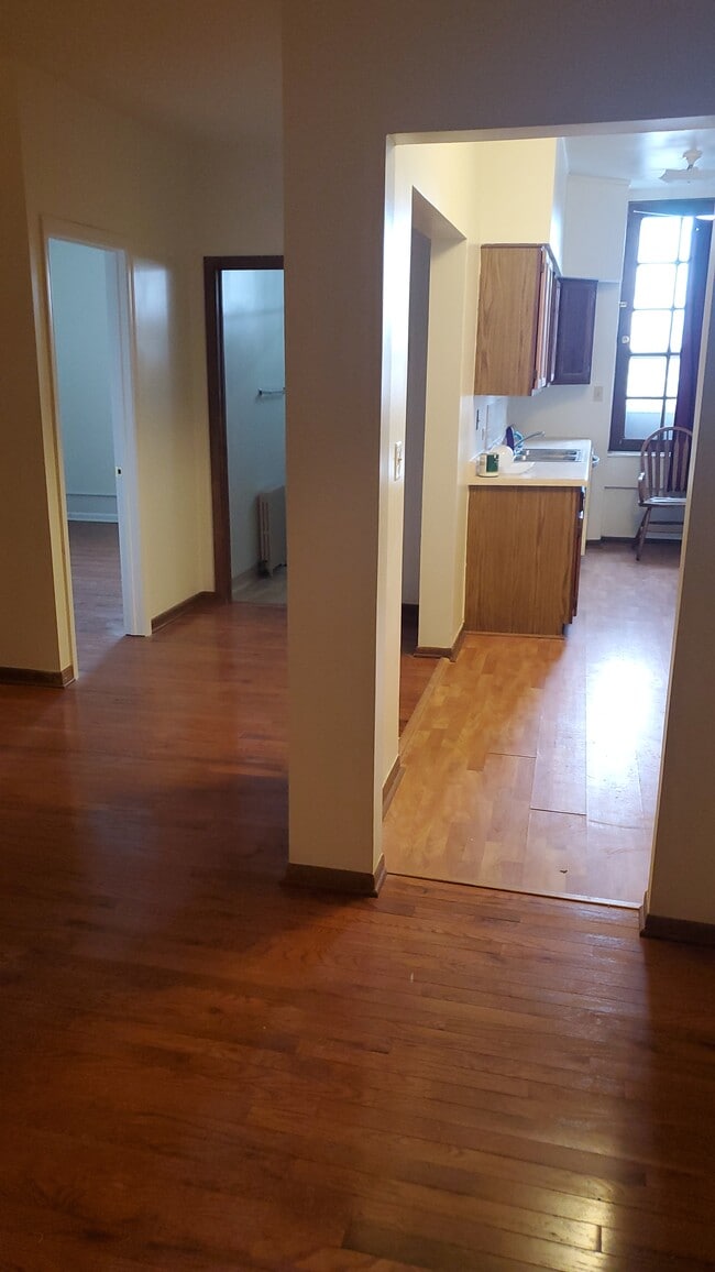 view from the entry way - 432 N Milwaukee Ave Unit C