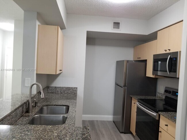 Photo - 2470 Centergate Dr Unit 102