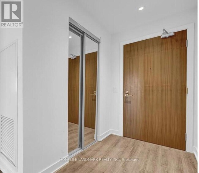 Photo - 1928 Lake Shore Blvd W Unit 3012