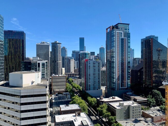 Photo - Insignia Condominiums ~ Belltown/South Lake Union Unit 1905S
