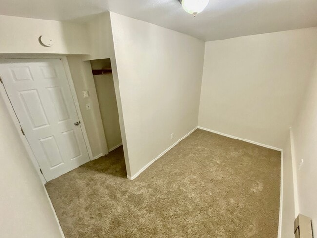 Photo - 4Bd/1Ba Seattle Condo