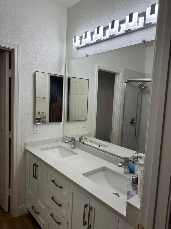 4328 Dalehurst Ln House House Rental in Tracy, CA