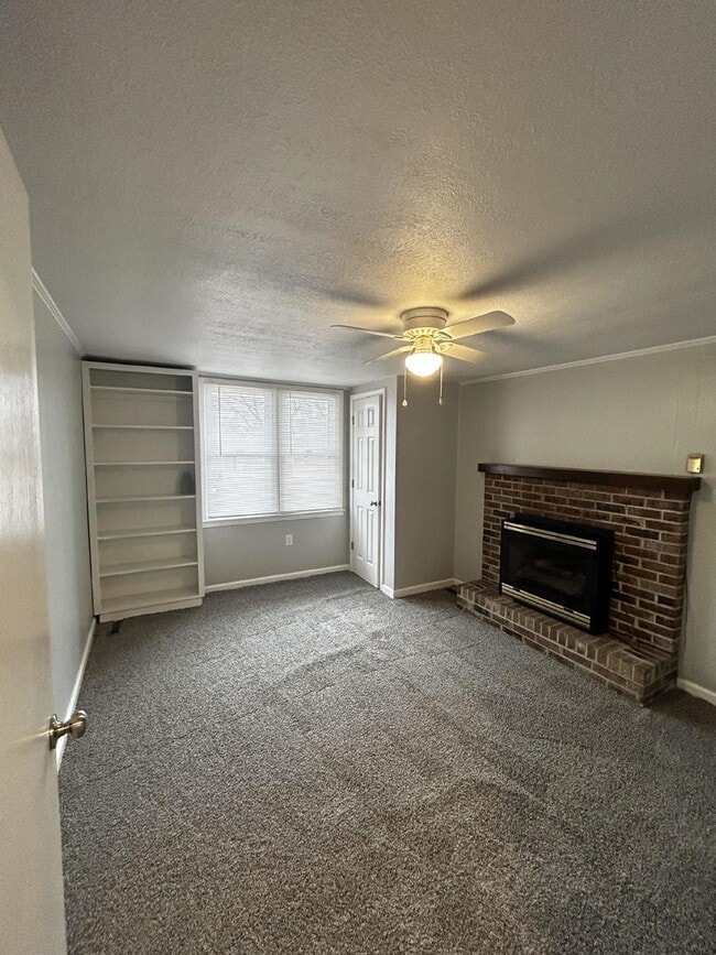 Photo - 447 McGill St