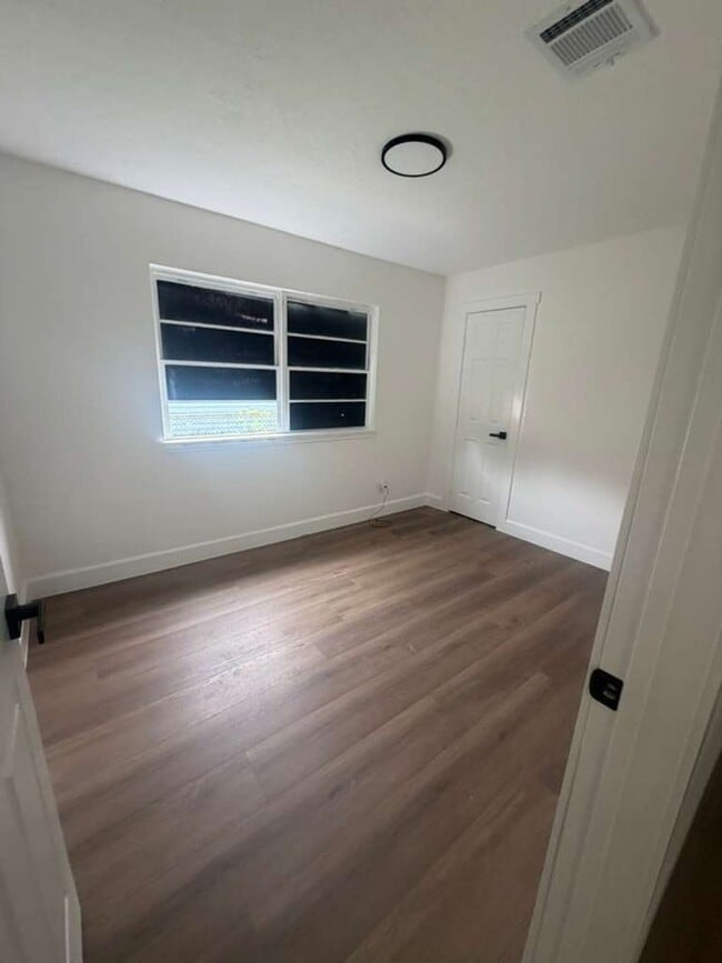 Photo - BEAUTIFUL HOME IN HOUSTON. MOVE IN READY!.