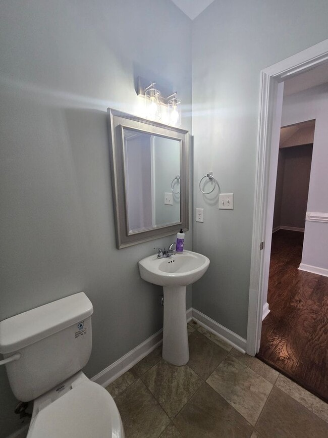 Photo - NEW LISTING- 4 bd/ 2.5 ba located MINUTES from Fort Bragg! Quiet Neighborhood!