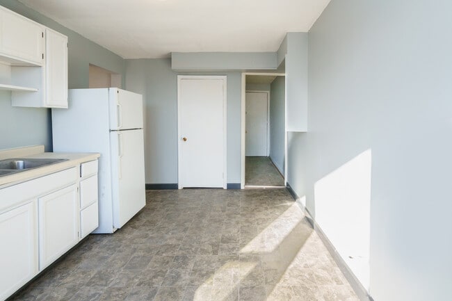 Photo - 614-626 W Lake St Unidad 614-6