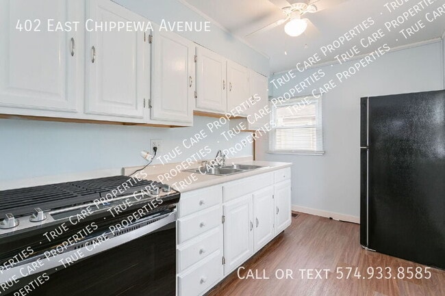 Photo - 402 E Chippewa Ave