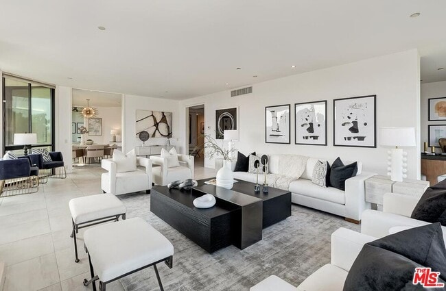 Photo - 300 N Swall Dr Unit 307