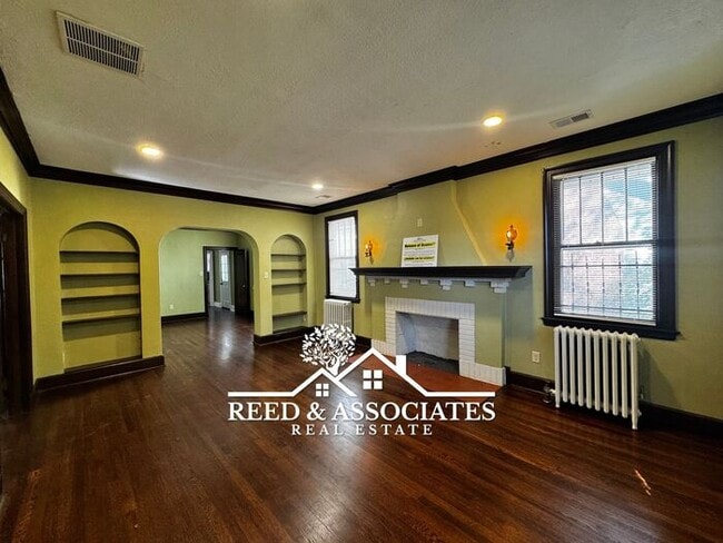 Photo - Spacious: 3 Bedroom in Midtown!
