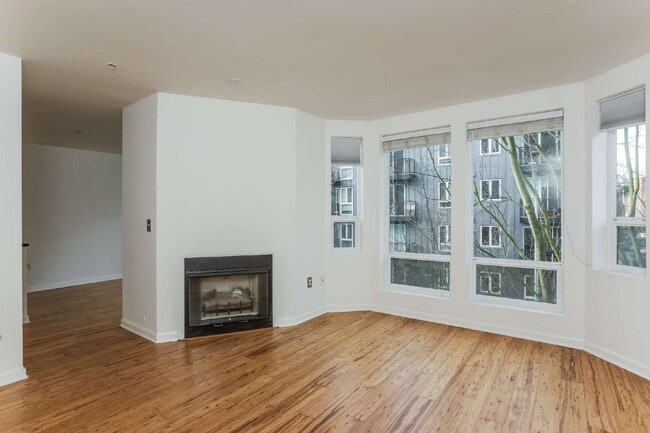 Photo - Belltown Condo with Utilities, Parking & Amenities Included Unit #210