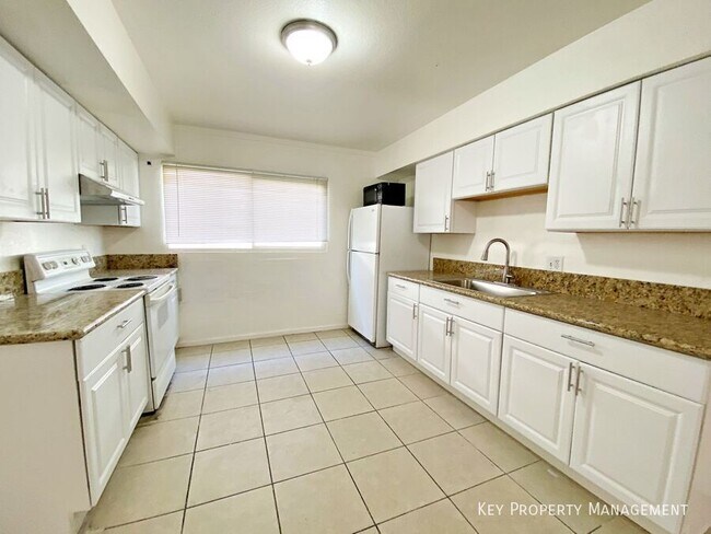 Photo - 1904 Rexford Dr Unidad #2