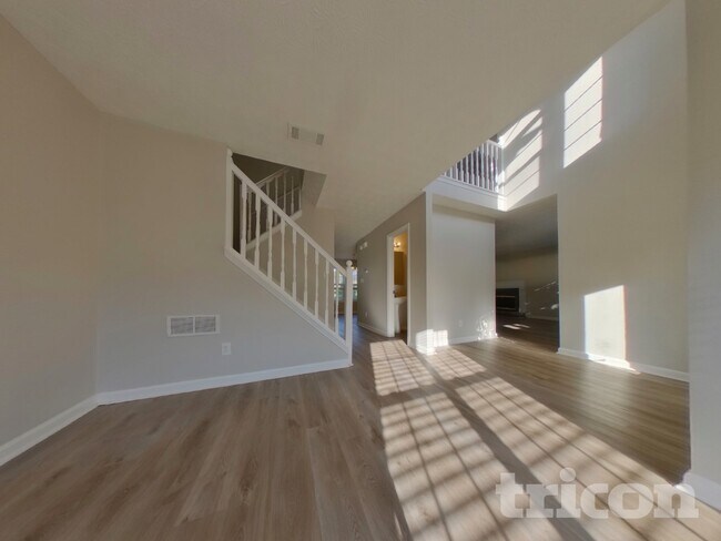 Photo - 224 Stone Creek Dr