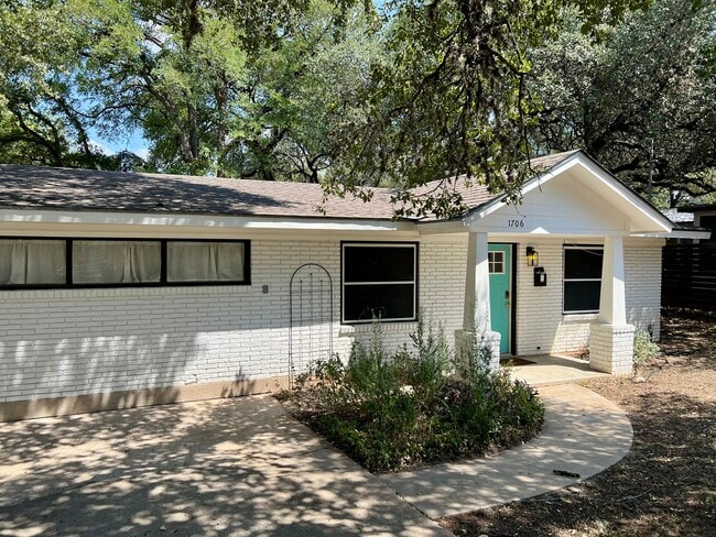 Building Photo - 1706 Virginia Avenue Rental