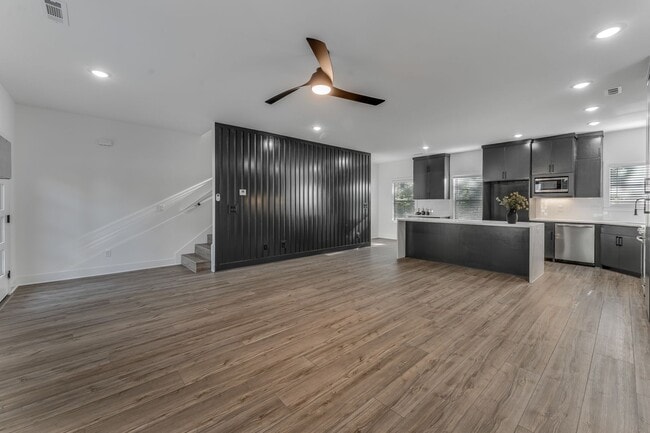 Photo - Brand New Bella Vista Beauty!