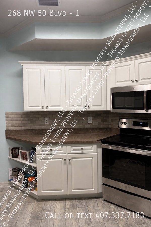 Photo - 268 NW 50th Blvd