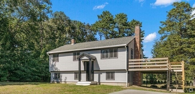 Building Photo - 17 Minuteman Ln Rental