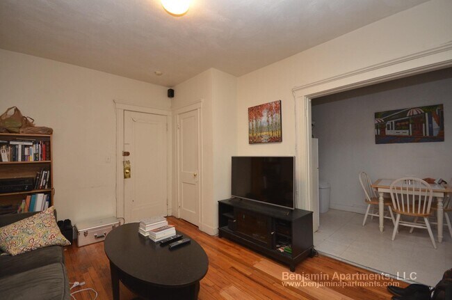 Photo - 99 Brainerd Rd Unit 2