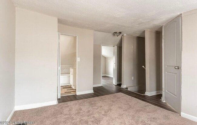 Building Photo - 3226 Grant Ave Rental