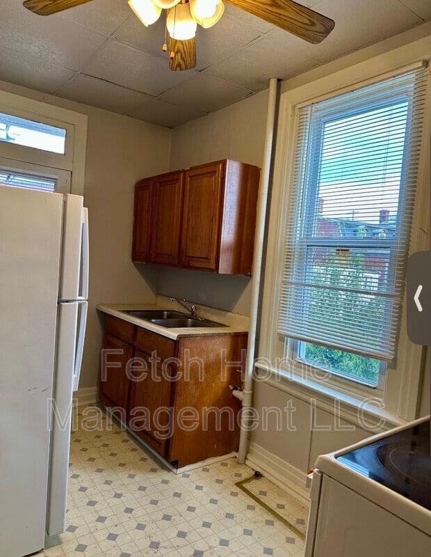 Photo - 816 Church St