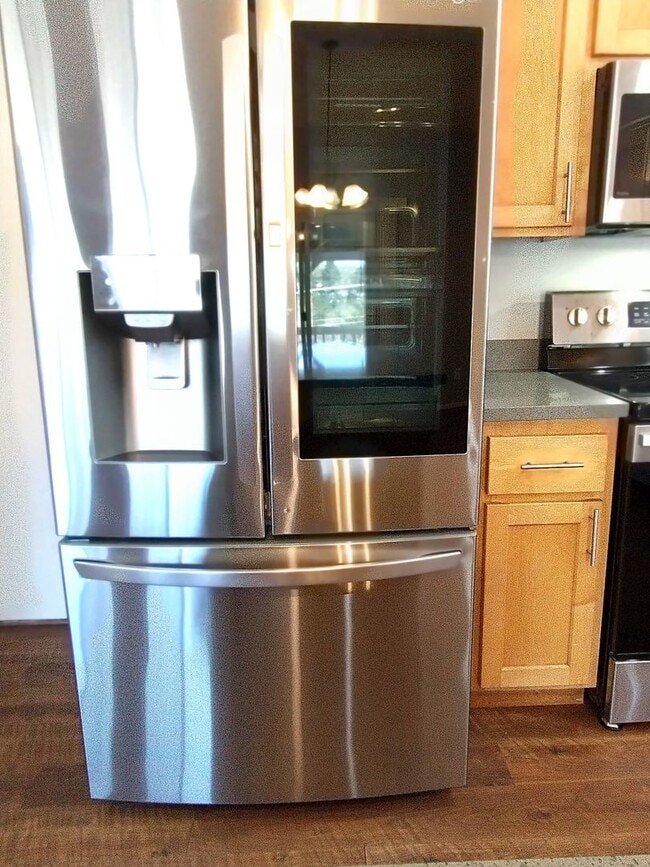 Photo - Beautiful Home in West Salem is Available!